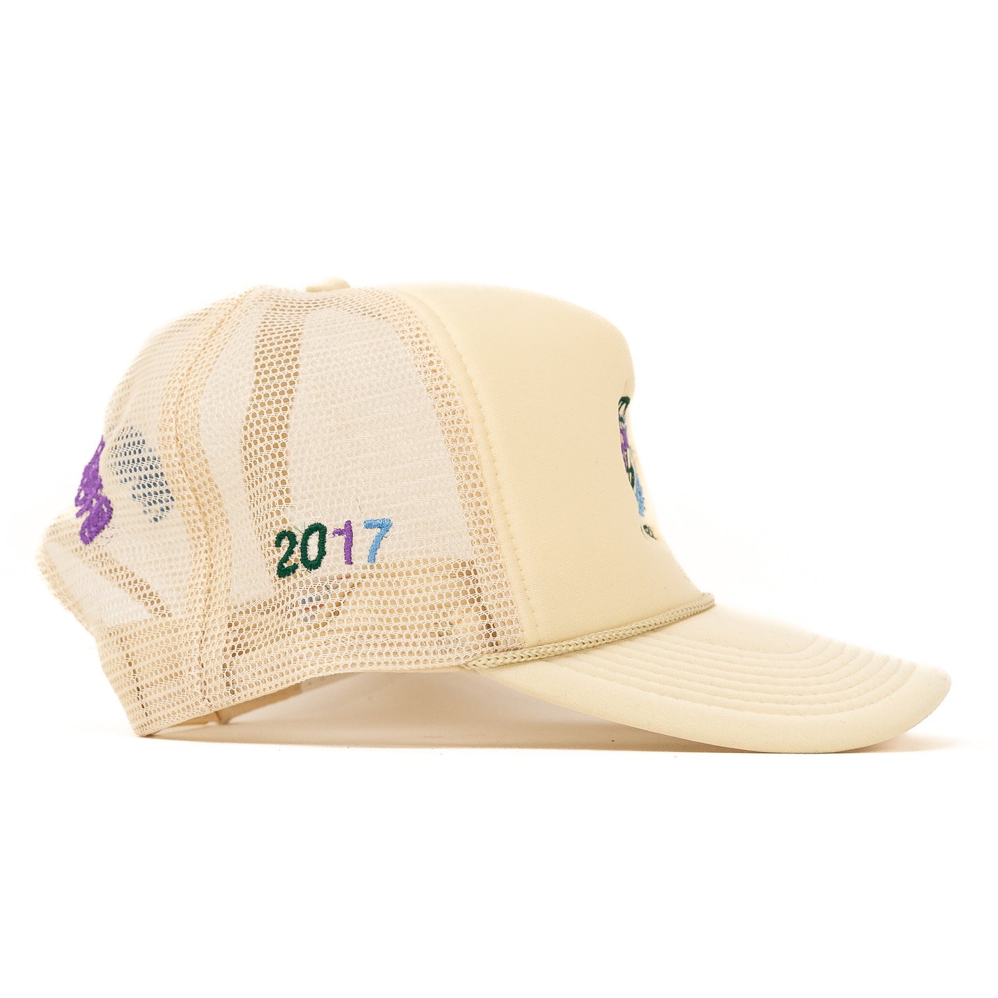 Global Duck Trucker Hat, Ivory - Layr Official